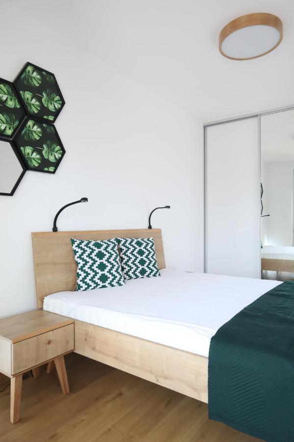 Apartament Szmaragdowy Platan Kolberg Exterior foto
